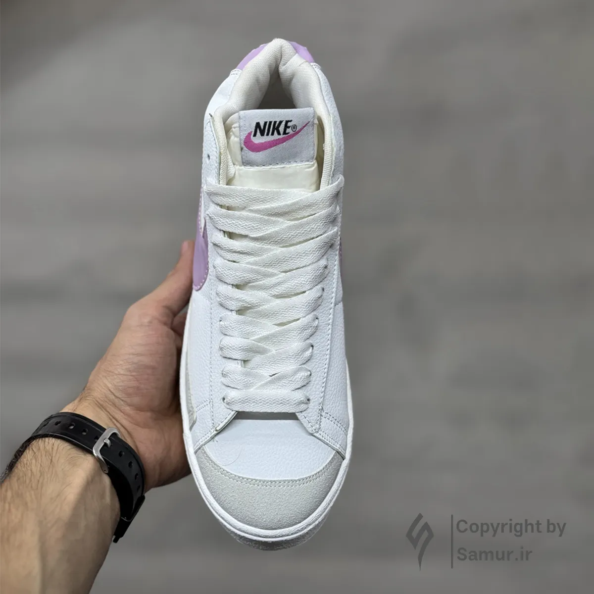 گالری تصاویر کتونی نایک بلیزر سفید بنفش ساقدار